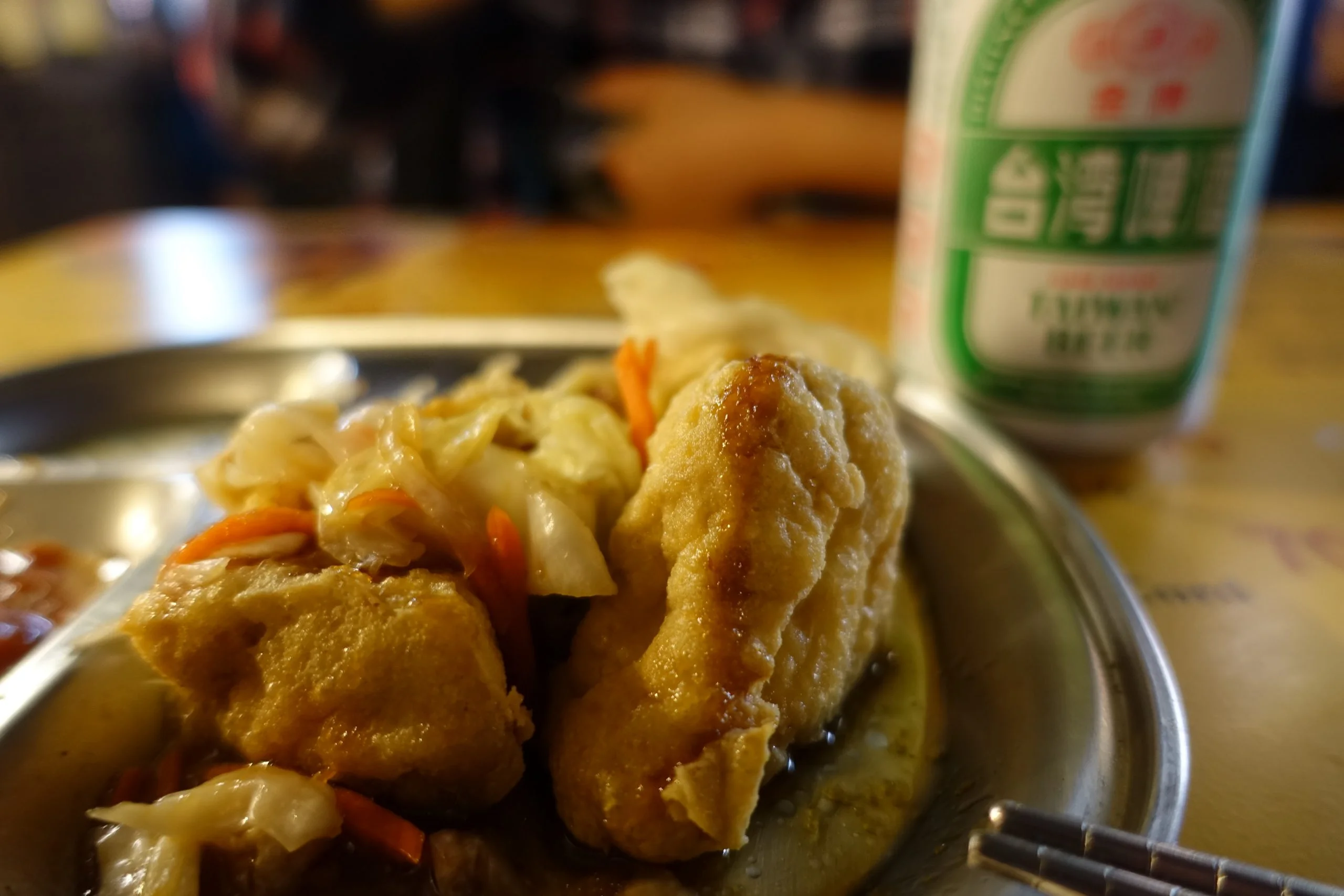 実食！台湾のアノ臭豆腐に初挑戦！台北寧夏夜市の屋台で食べる
